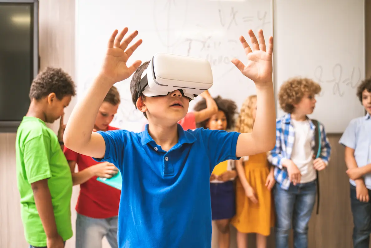 Kids are learning through AI Virtual Realty head-set.
